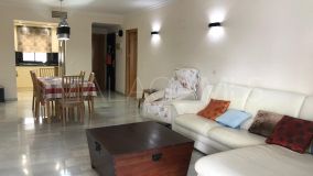 Apartment for sale in Jardines del Puerto, Marbella - Puerto Banus