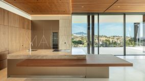 Villa for sale in Los Flamingos, Benahavis