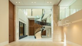 Villa for sale in Los Flamingos, Benahavis