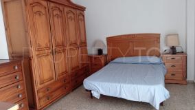 For sale 3 bedrooms apartment in Estepona Playa