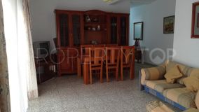 For sale 3 bedrooms apartment in Estepona Playa