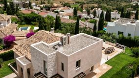 Villa for sale in Paraiso Alto, Benahavis