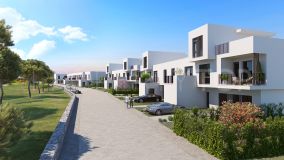 4 bedroom townhouse in the new complex of Adel, consisting of 32 homes situated right along the Old Course at the San Roque Club.