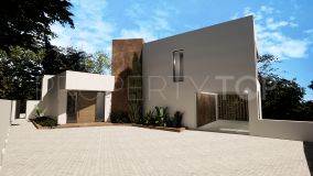 Villa for sale in Zona F with 5 bedrooms