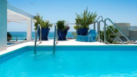 Zweistöckiges Penthouse zu verkaufen in Los Granados Playa, Estepona Ost