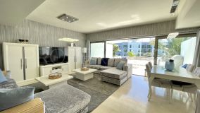 Duplex penthouse with 4 bedrooms for sale in Isla del Pez Barbero