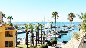 Refurbished 3 bedroom penthouse in the heart of the Sotogrande Marina.