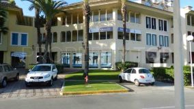 Puerto Sotogrande Bussines premises very well located with sea views
