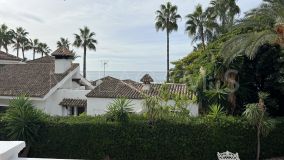 Villa for sale in Bahia de Marbella, Marbella East
