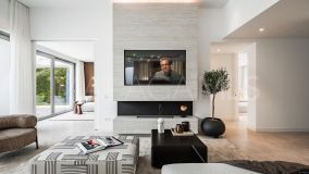 Villa for sale in King's Hills, Estepona Est