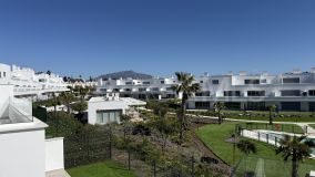 Lägenhet for sale in Aqua Gardens, Estepona Öst