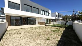 Parhus for sale in Serene Atalaya, Estepona Öst