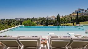 Villa en venta en Los Flamingos Golf, Benahavis