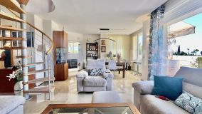 Appartement for sale in Puerto del Almendro, Benahavis