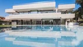 Villa for sale in Casasola, Estepona East