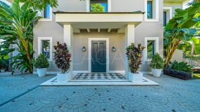 Villa zu verkaufen in Los Flamingos Golf, Benahavis