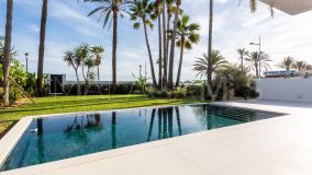 Villa for sale in Cortijo Blanco, San Pedro de Alcantara