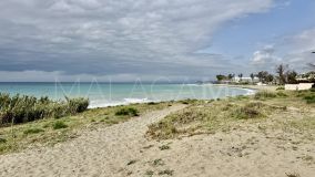 Villa for sale in Cancelada, Estepona East