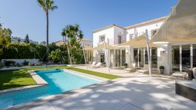 Villa for sale in Guadalmina Alta, San Pedro de Alcantara