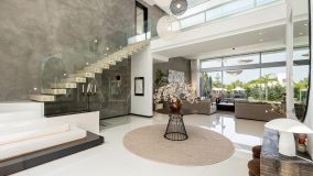 Villa for sale in Guadalmina Baja, San Pedro de Alcantara