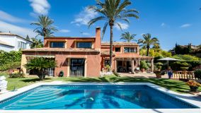 Villa for sale in Rio Real, Marbella East