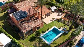 Villa for sale in Rio Real, Marbella East