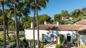 Villa for sale in Altos Reales, Marbella Golden Mile