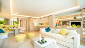 Apartment for sale in Marina Puente Romano, Marbella Golden Mile