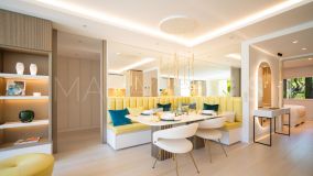Apartment for sale in Marina Puente Romano, Marbella Golden Mile
