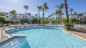 Apartamento en venta en Costalita, Estepona Este