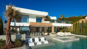 Villa till salu på El Herrojo, Benahavis