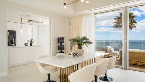 Villa a la venta en Estepona Playa