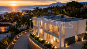 Maison de Ville for sale in Elviria Playa, Marbella Est