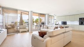 Apartamento en venta en The Edge, Estepona Oeste