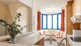 Tvåvåningslägenhet till salu på Marbella House, Marbella City