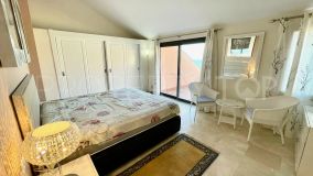 Sitio de Calahonda, atico duplex en venta con 3 dormitorios