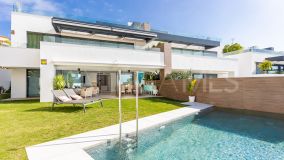 Duplex for sale in Cabopino, Marbella Est