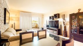 Apartamento en venta en Rio Real, Marbella Este