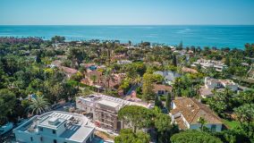 Villa for sale in Los Monteros, Marbella East