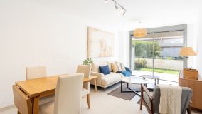 Markplanslägenhet for sale in Estrella del Mar, Marbella Öst