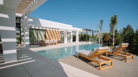 Villa for sale in Nueva Andalucia, Marbella