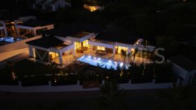 Villa for sale in Nueva Andalucia, Marbella