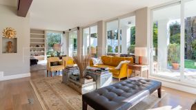 For sale villa in Marbella Hill Club with 5 bedrooms