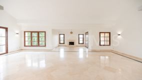 Villa zu verkaufen in Nueva Andalucia, Marbella
