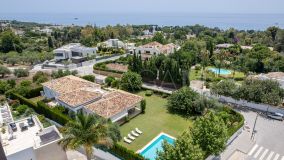 Villa for sale in Altos de Puente Romano, Marbella Golden Mile