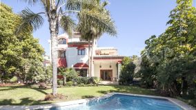Villa with 5 bedrooms for sale in Altos de Puente Romano
