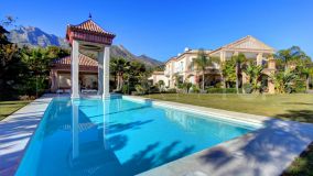 Se vende villa en La Quinta de Sierra Blanca de 6 dormitorios