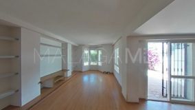 Ground Floor Apartment for sale in Los Naranjos, Nueva Andalucia