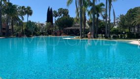 Wohnung zu verkaufen in Alhambra del Golf, Estepona