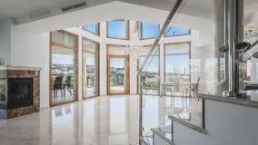Villa for sale in Los Flamingos, Benahavis